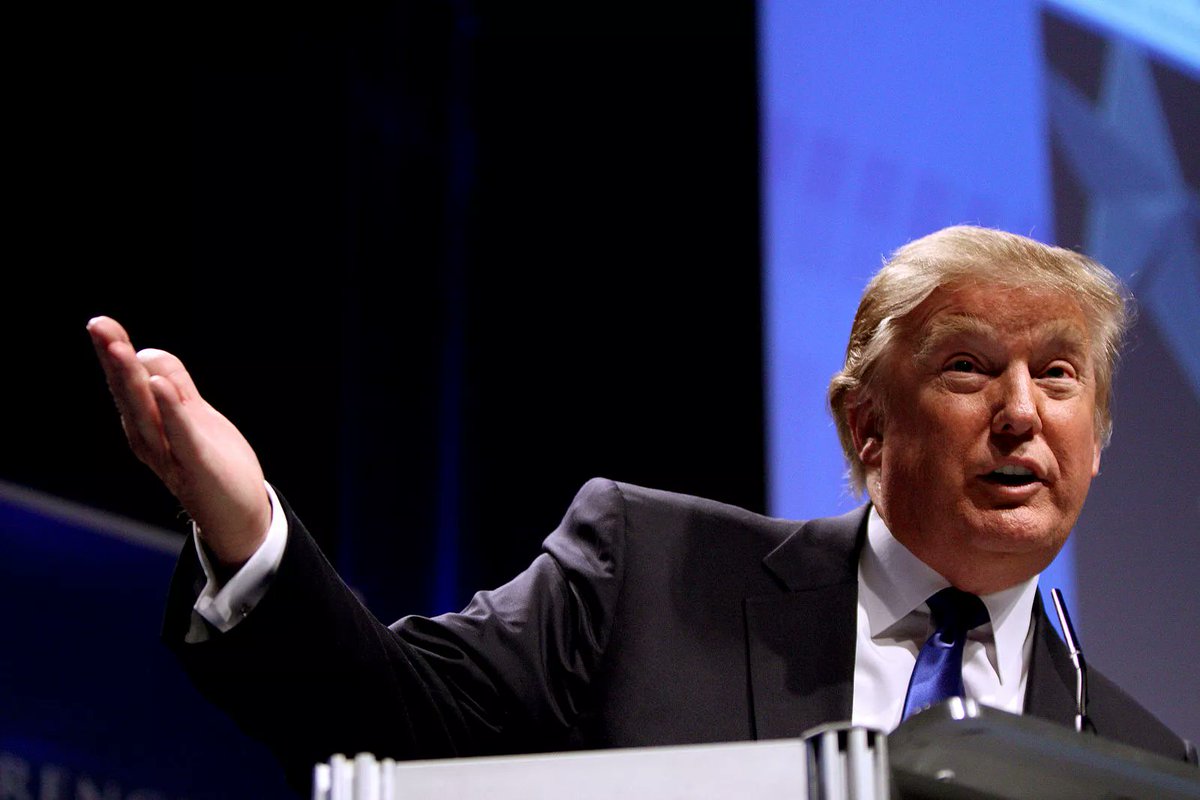 GAFFA_NO's tweet photo. Trump presset personlig på for Live Nation-forliket https://t.co/6GKFASwRcF https://t.co/21aaeIuVwa