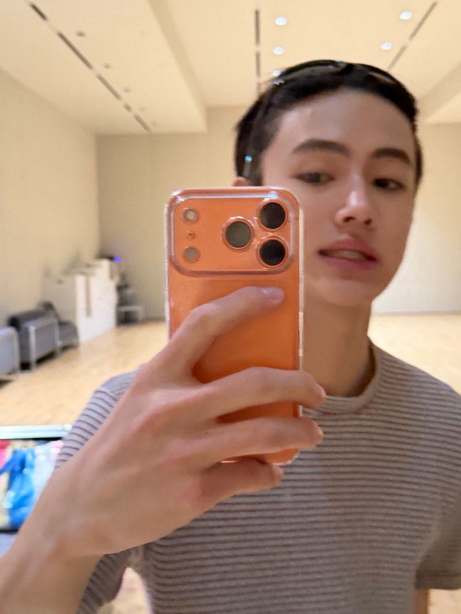 seonghyeon pics tweet media