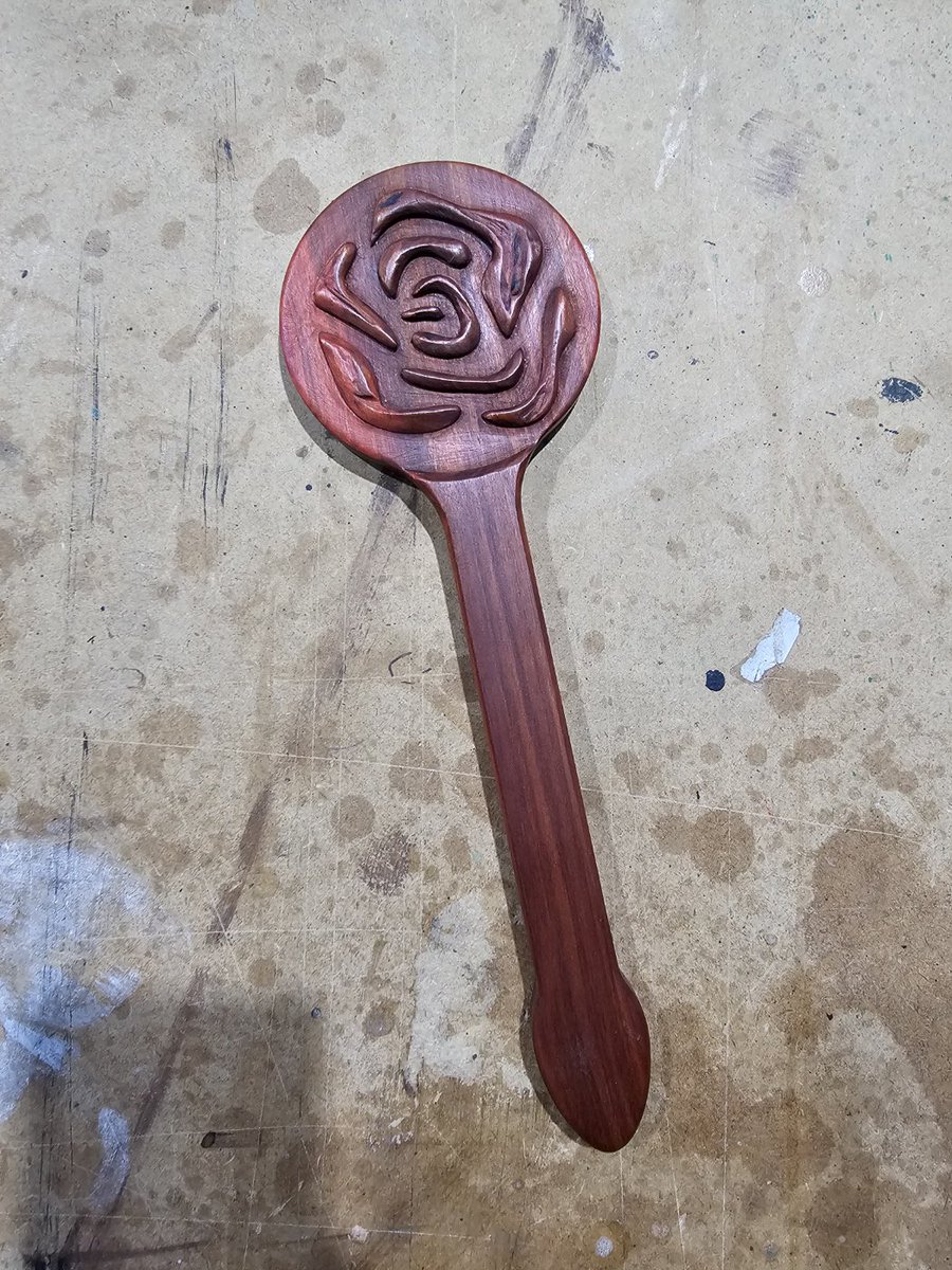 𝑷𝑨𝑵𝑰𝑪 𝑹𝑶𝑶𝑴 tweet media