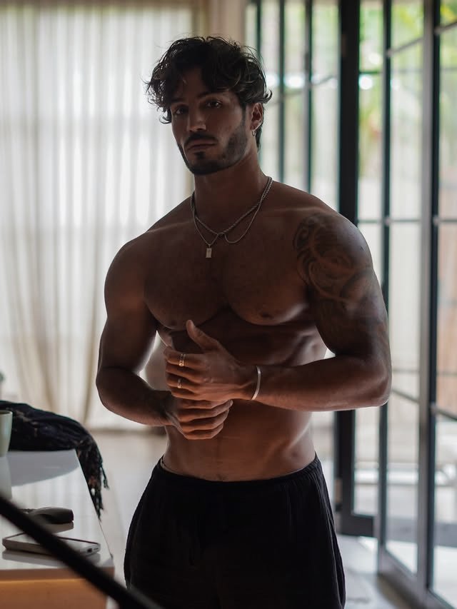 Gabriel de Luque tweet media