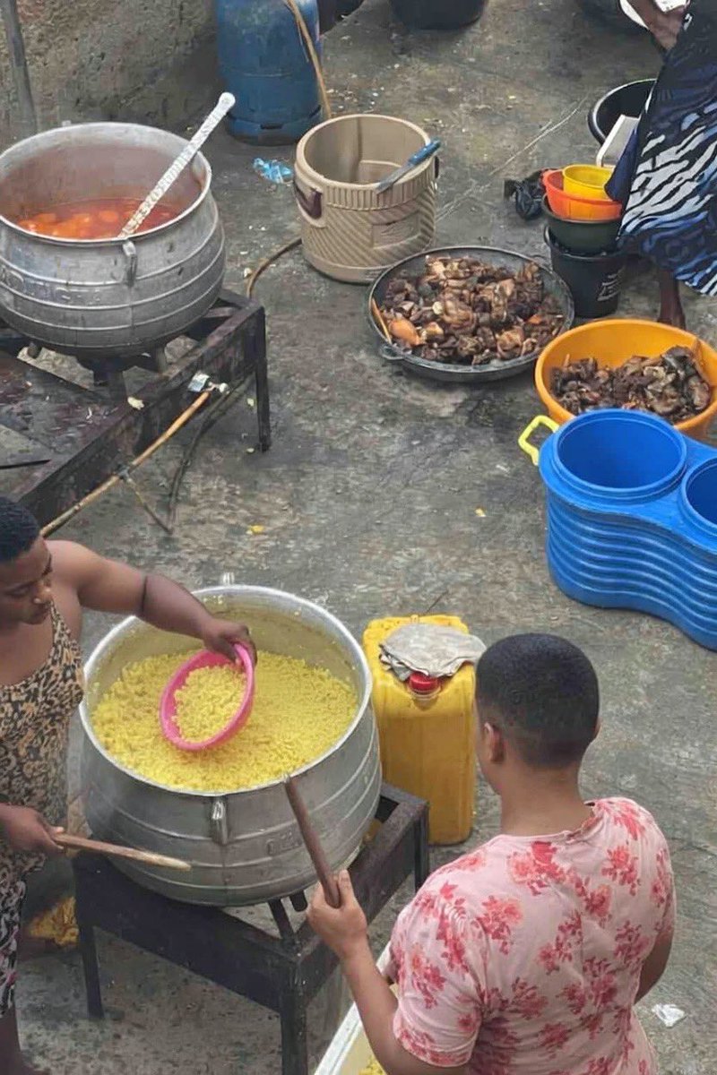 Dead Poet tweet media