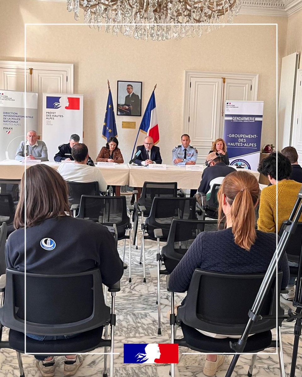 Préfet des Hautes-Alpes tweet media