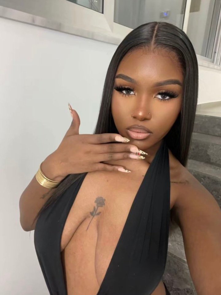 Business Girl tweet media