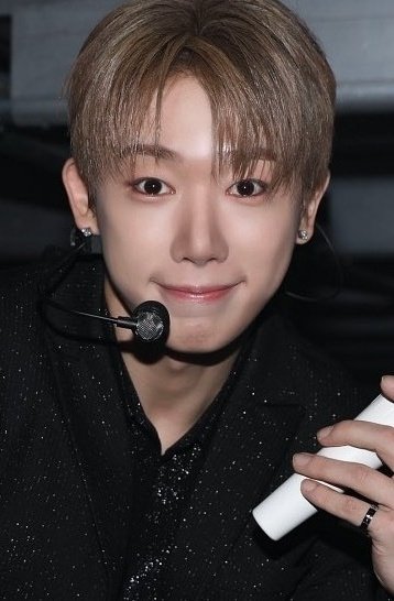 M.. 🐰⌛️⏳😢👋🗣️😿🫀🫂 tweet media