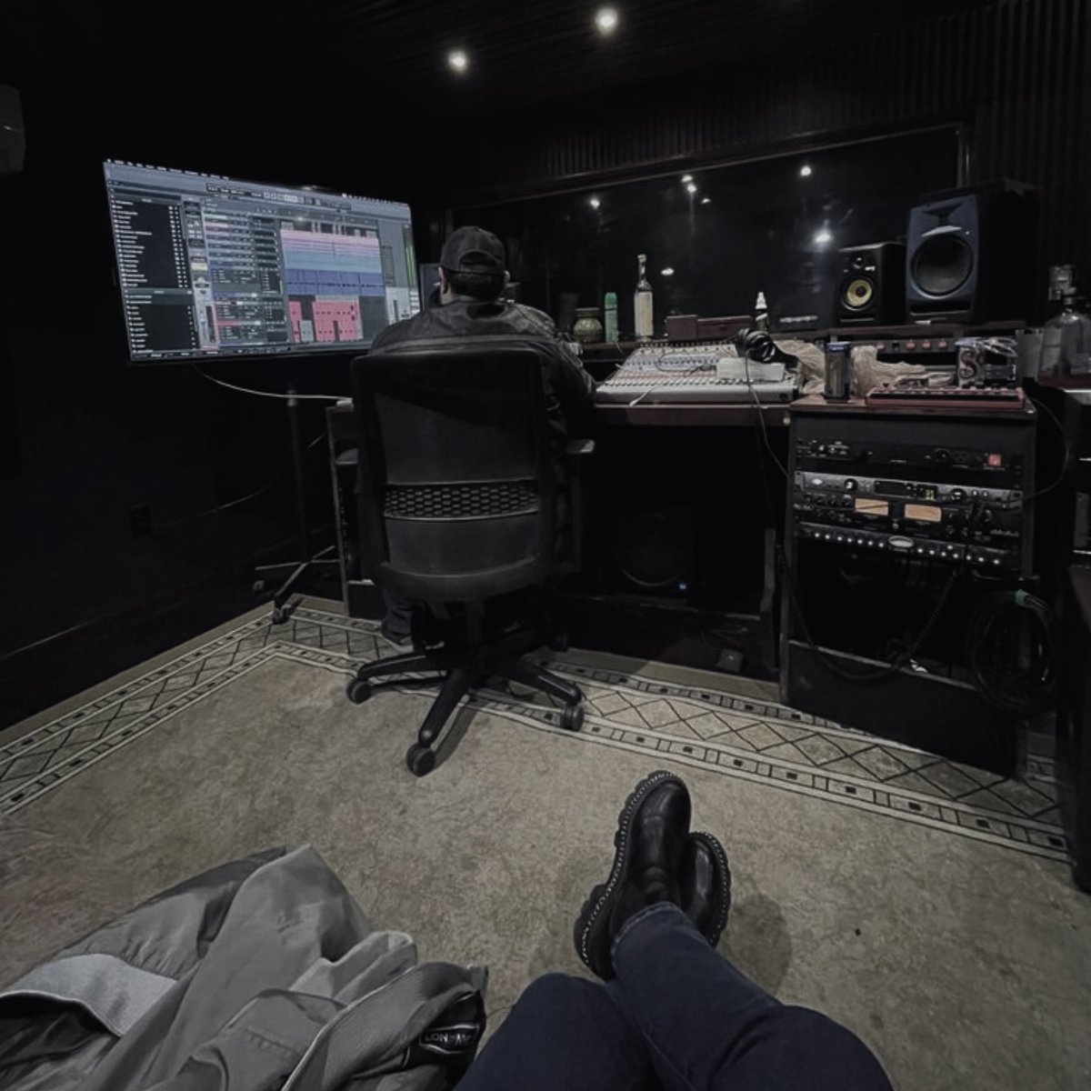 Oliver Dira. tweet media