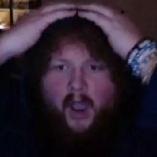 Egascht 📦 tweet media