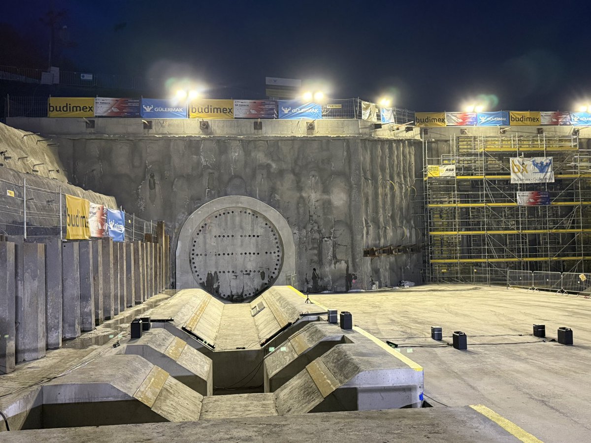 Przemysław Taranek tweet media