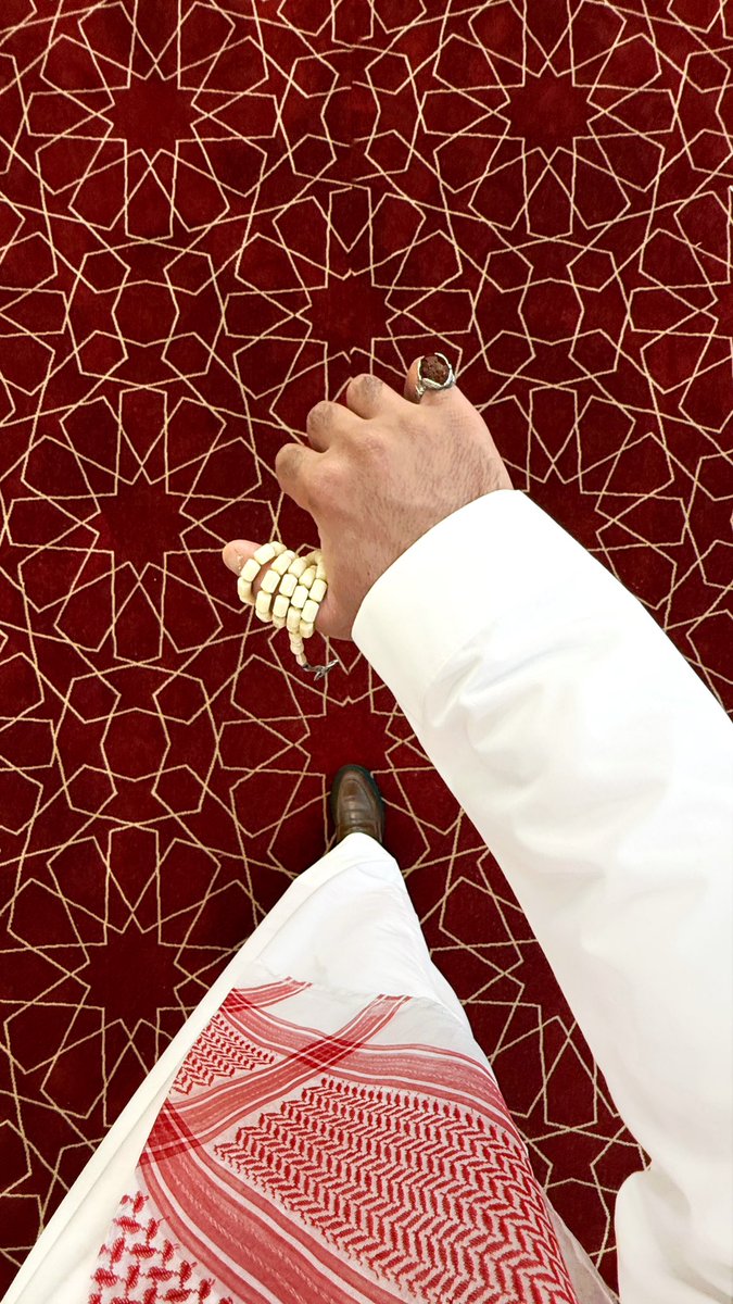fars01415's tweet photo. صلاة #العيد #جامع_الوالدين
الامير فهد بن سلطان بن عبدالعزيز آل سعود امير منطقة #تبوك #عيد_الفطر_١٤٤٧ه 📸 https://t.co/bqvUu7th3h