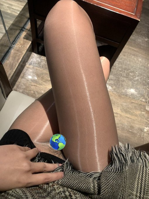 老师的X日记 tweet media