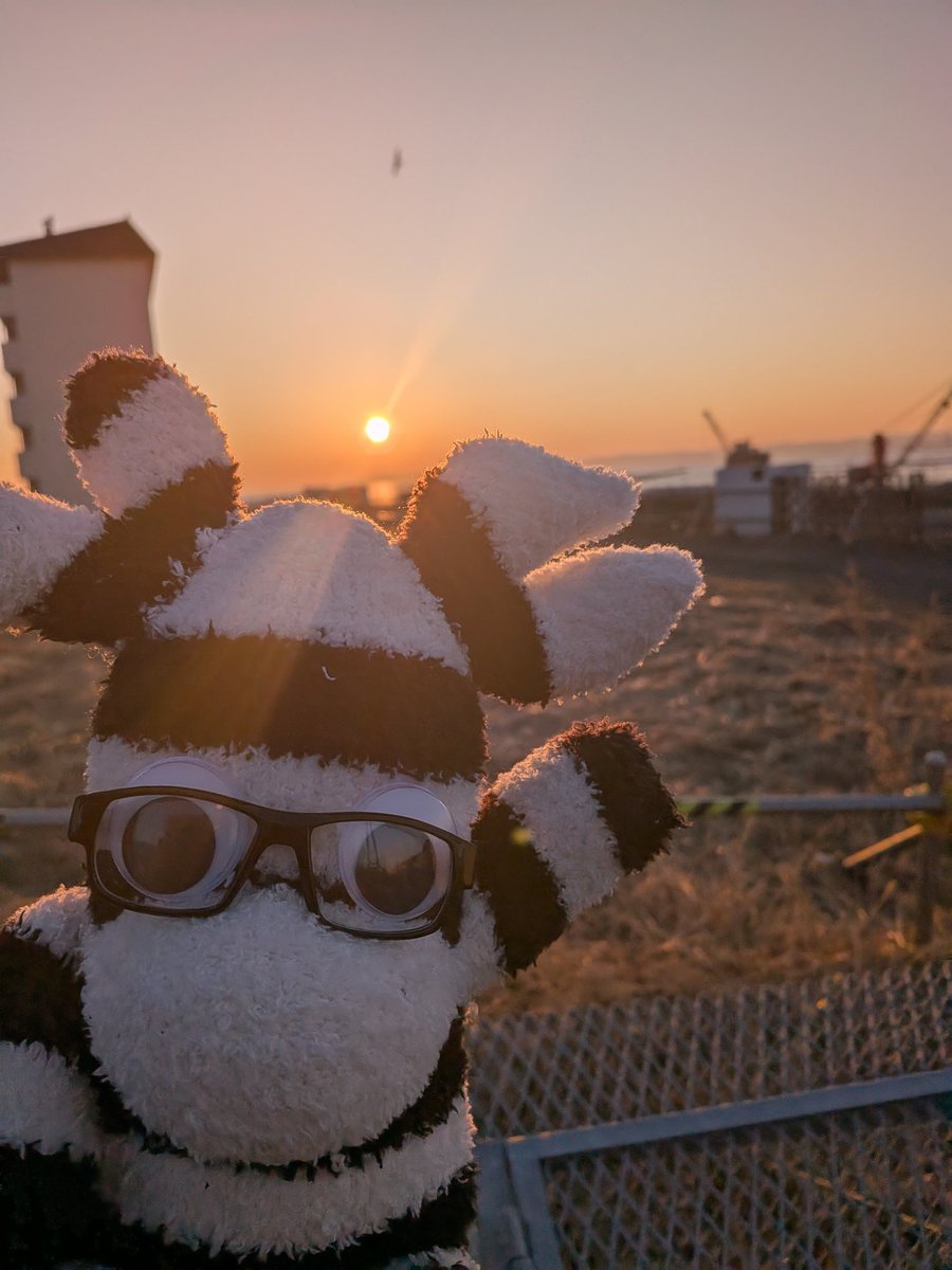 俺を倒せば1万円。 tweet media