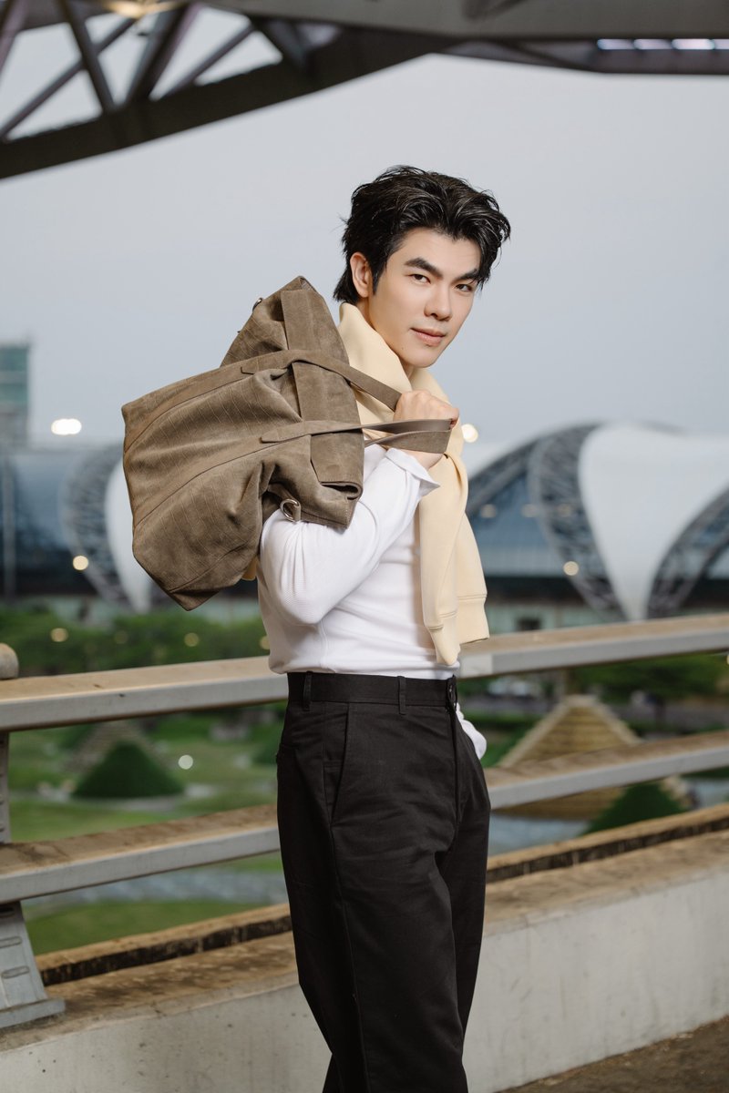 SiamParagon tweet media