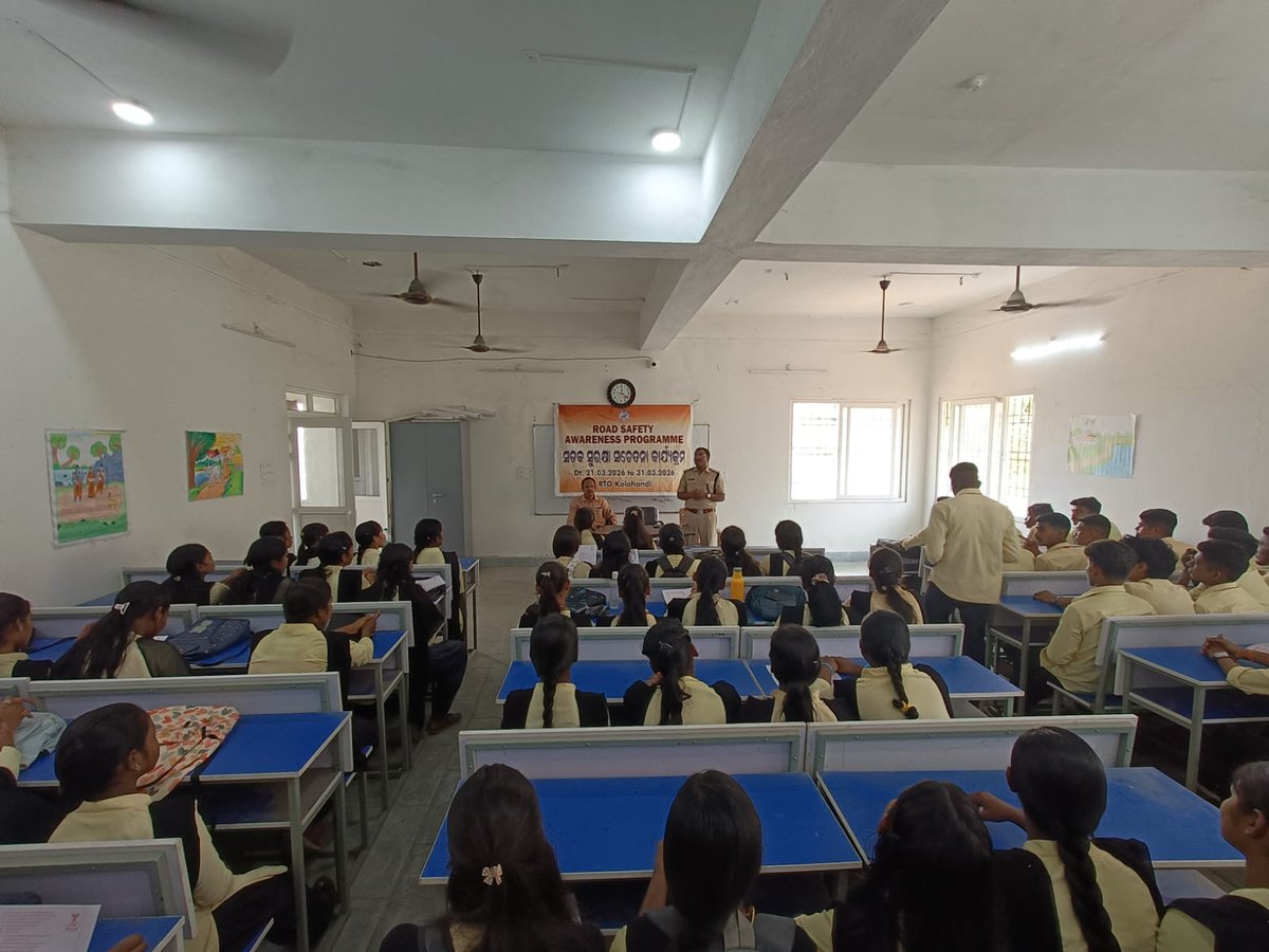 KalahandiRto's tweet photo. Road Safety Awareness Programme was organised at Kesinga Mahavidyalaya, Kesinga on dt.25.03.2026 https://t.co/qhY8YELANJ