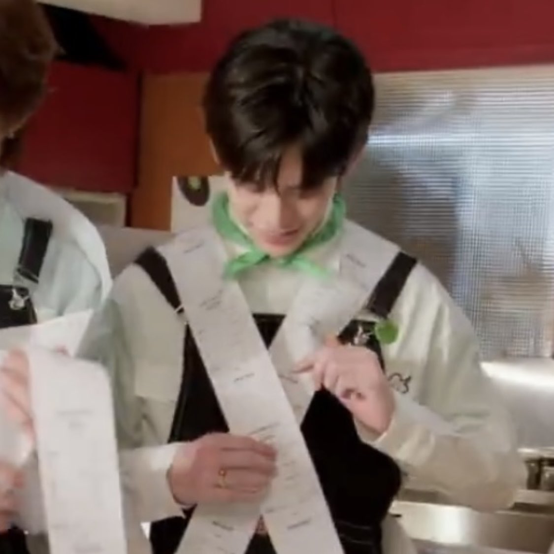 nongred🫕* tweet media