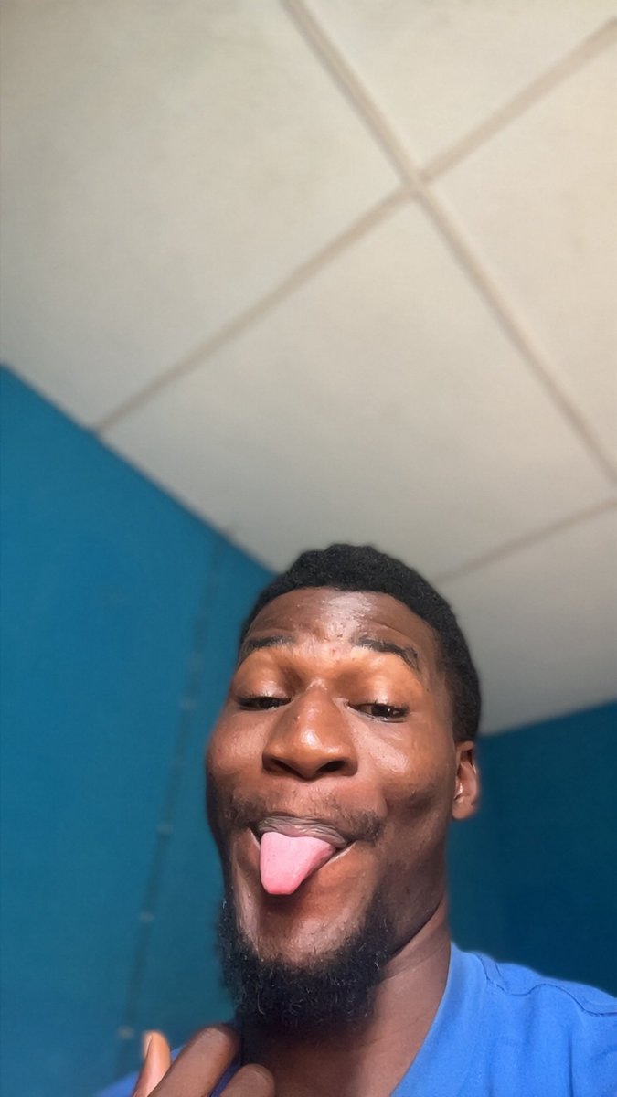 Emmanuel 💫 tweet media