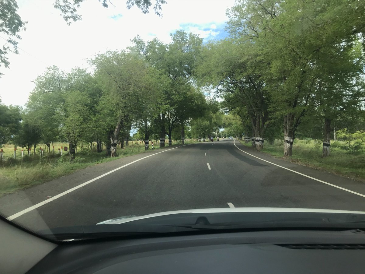 JaysAAP's tweet photo. Alphabet Challenge Day R

Share anything that starts with the letter R!

Road

#theme_pic_India_roads
#RoClicks https://t.co/LNlM4048Ef