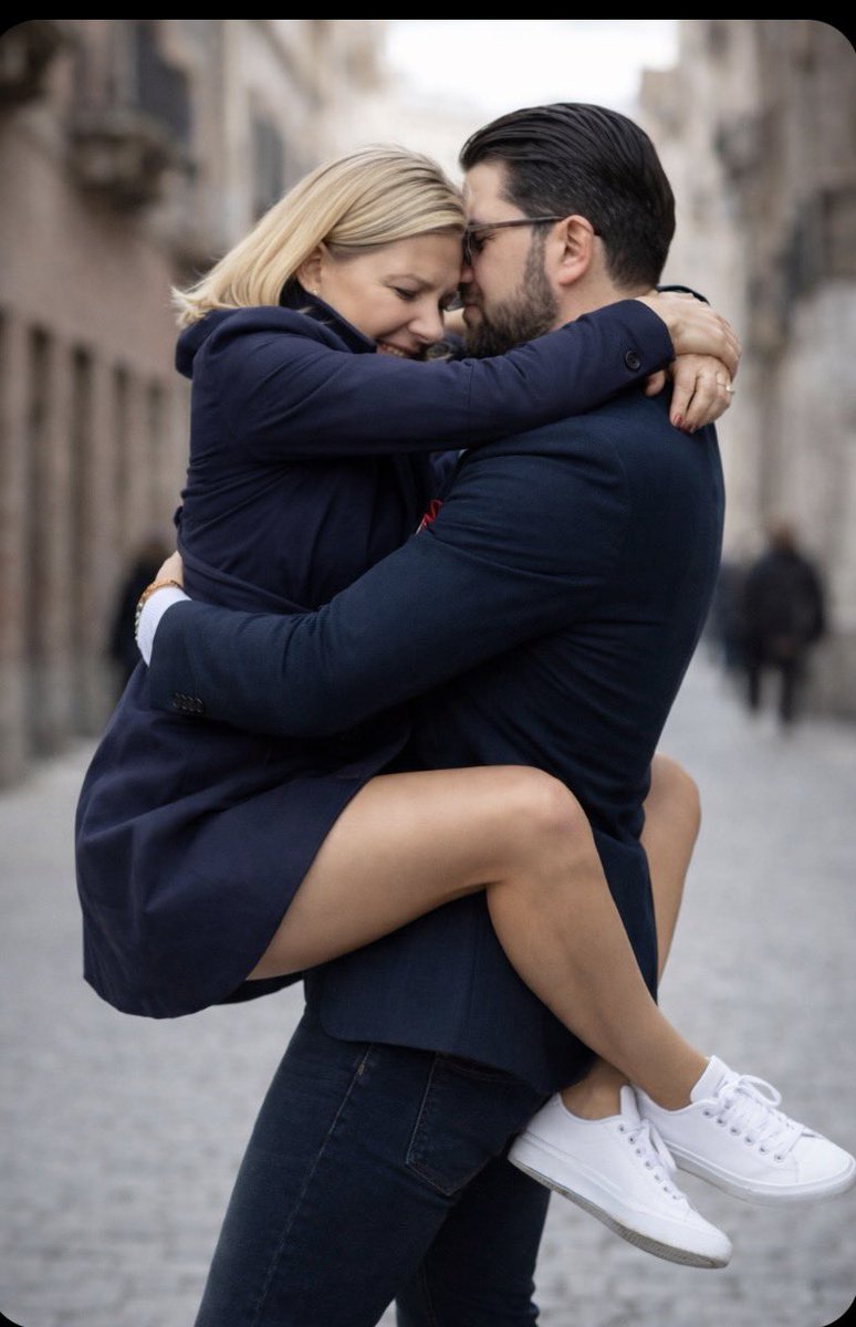 ↪️🅰️ℝℹ️/|/🅰️ tweet media