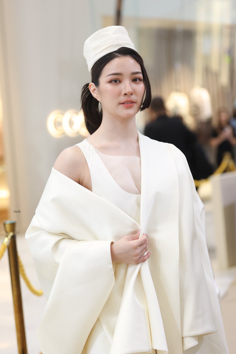 Mollie8119 tweet media