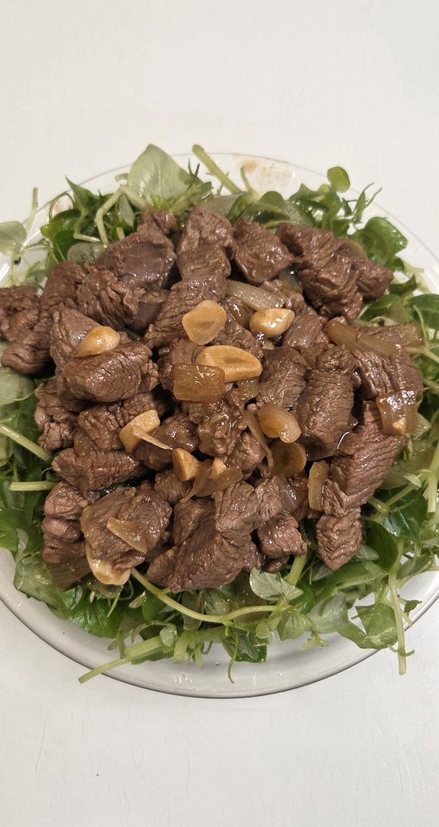 tot phai tweet media