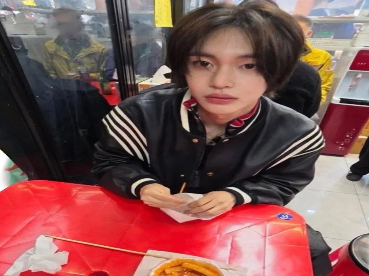 Zajbvgbch tweet media