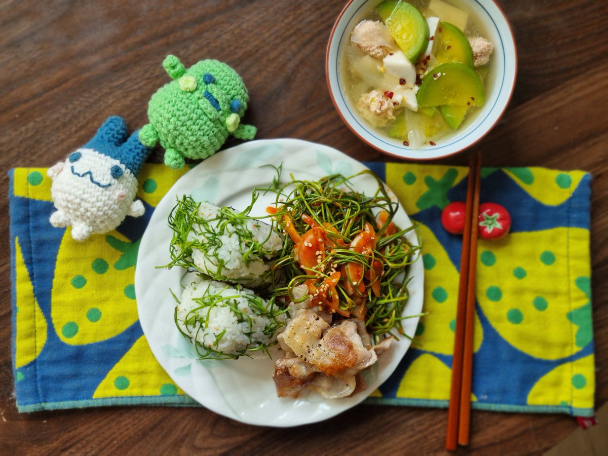 버찌밥 tweet media