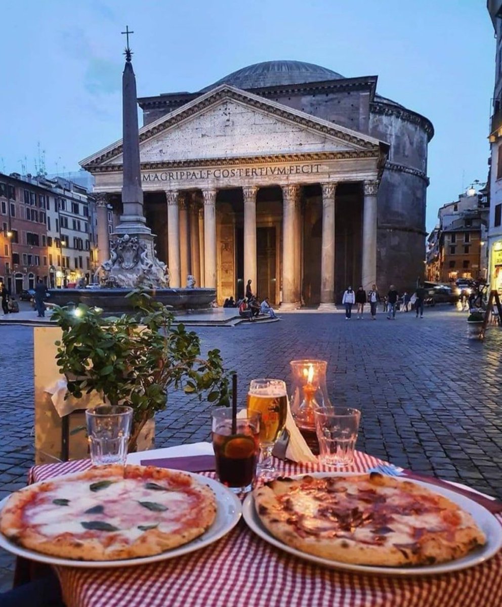 miraculousearth's tweet image. 📷 Photo 226:
📍Rome, Italy

Which one is your pizza? Choose your side.
#Rome #Italy #Travel #Earth