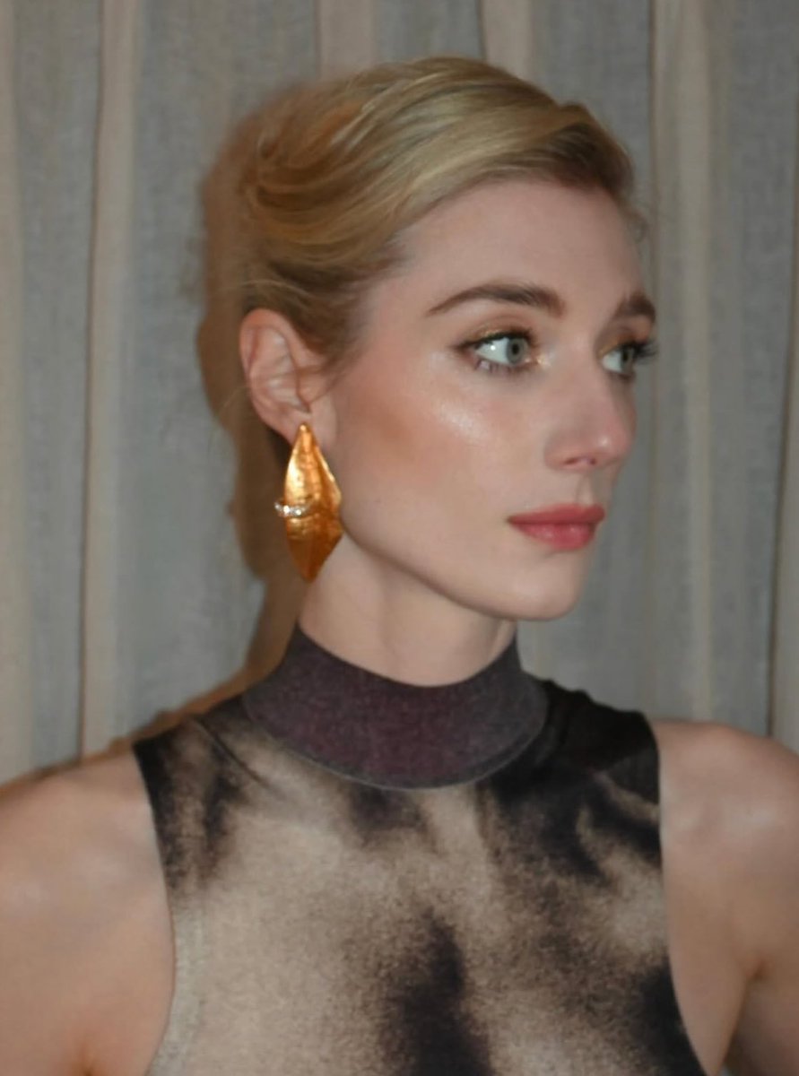 best of elizabeth debicki tweet media