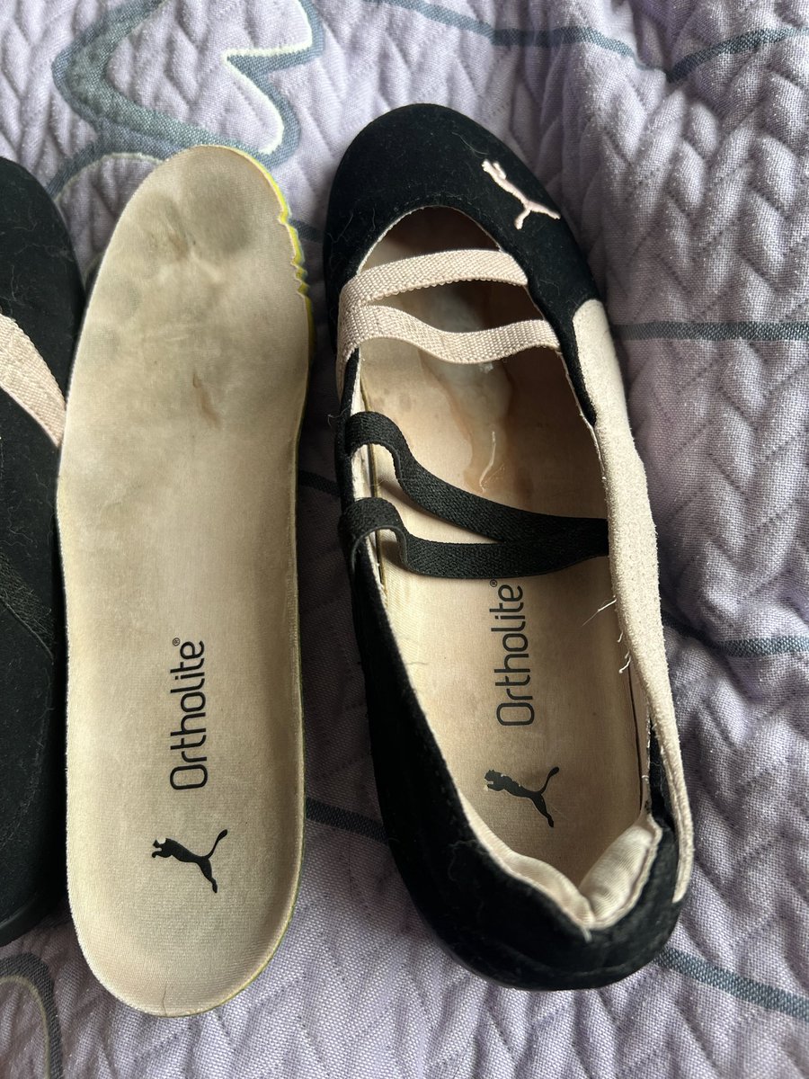 Flatslover tweet media