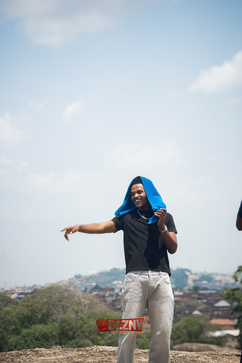 Dezny studios tweet media