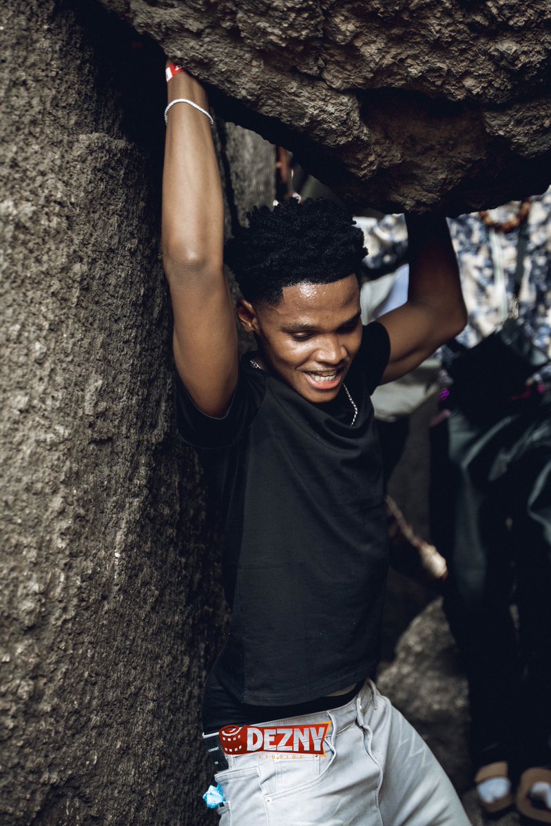 Dezny studios tweet media