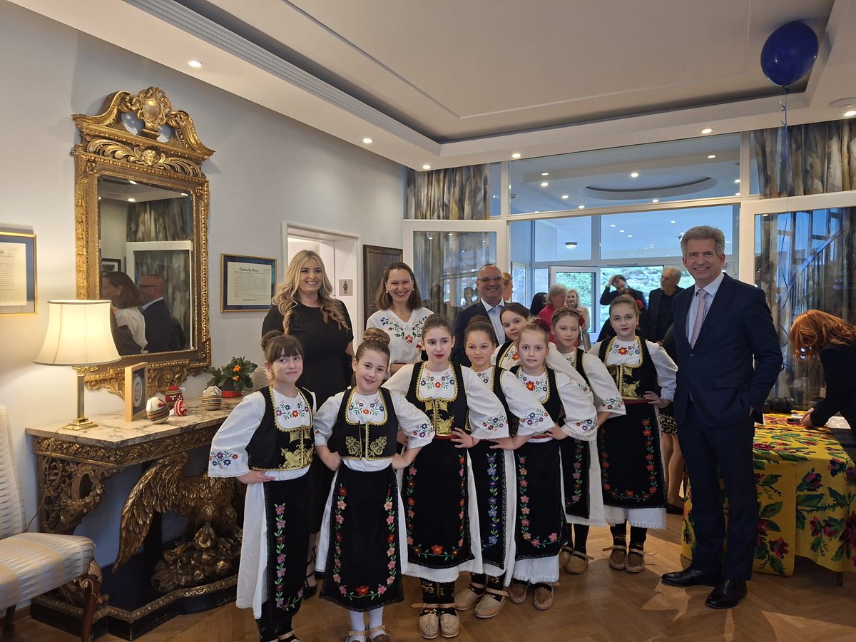 UK in Serbia tweet media