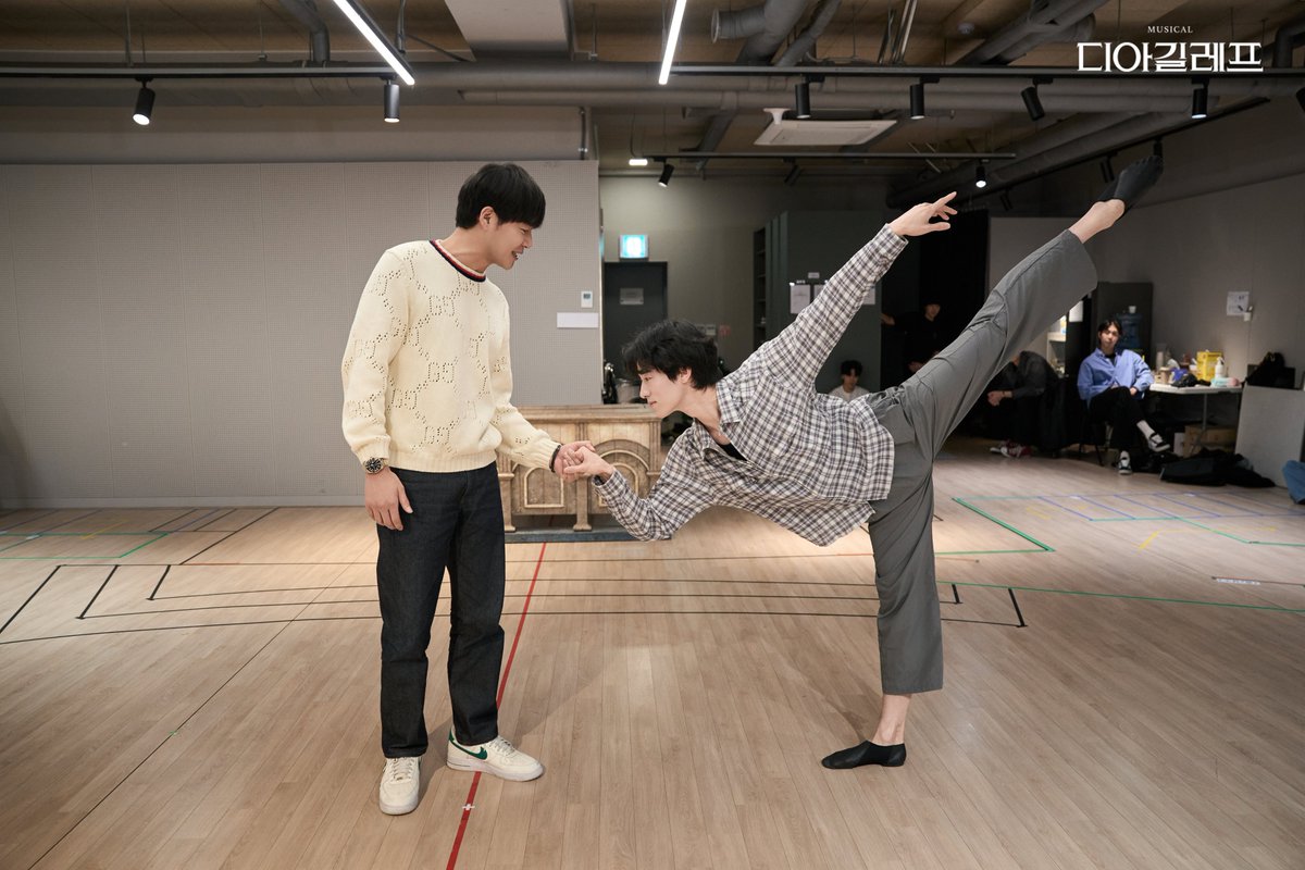 (주)쇼플레이 tweet media