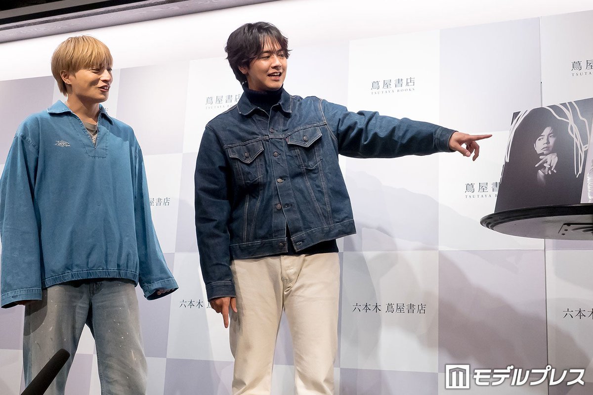 写真追加📸】 GENERATIONS白濱亜嵐＆片寄涼太 「#Footprints」発売記念