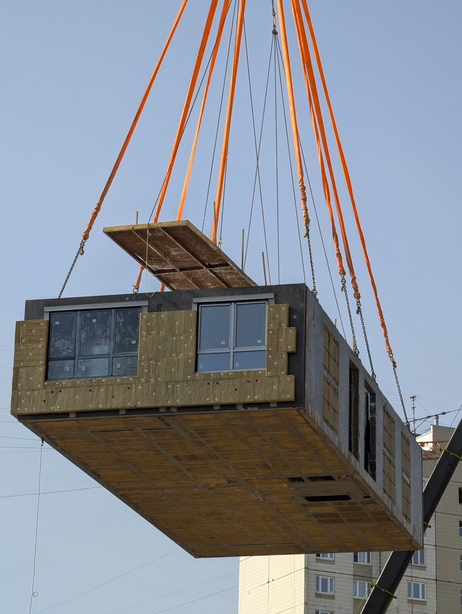 Саша Дериванов tweet media