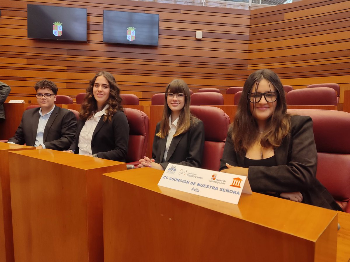 Colegio Diocesano Asunción de Nuestra Señora tweet media