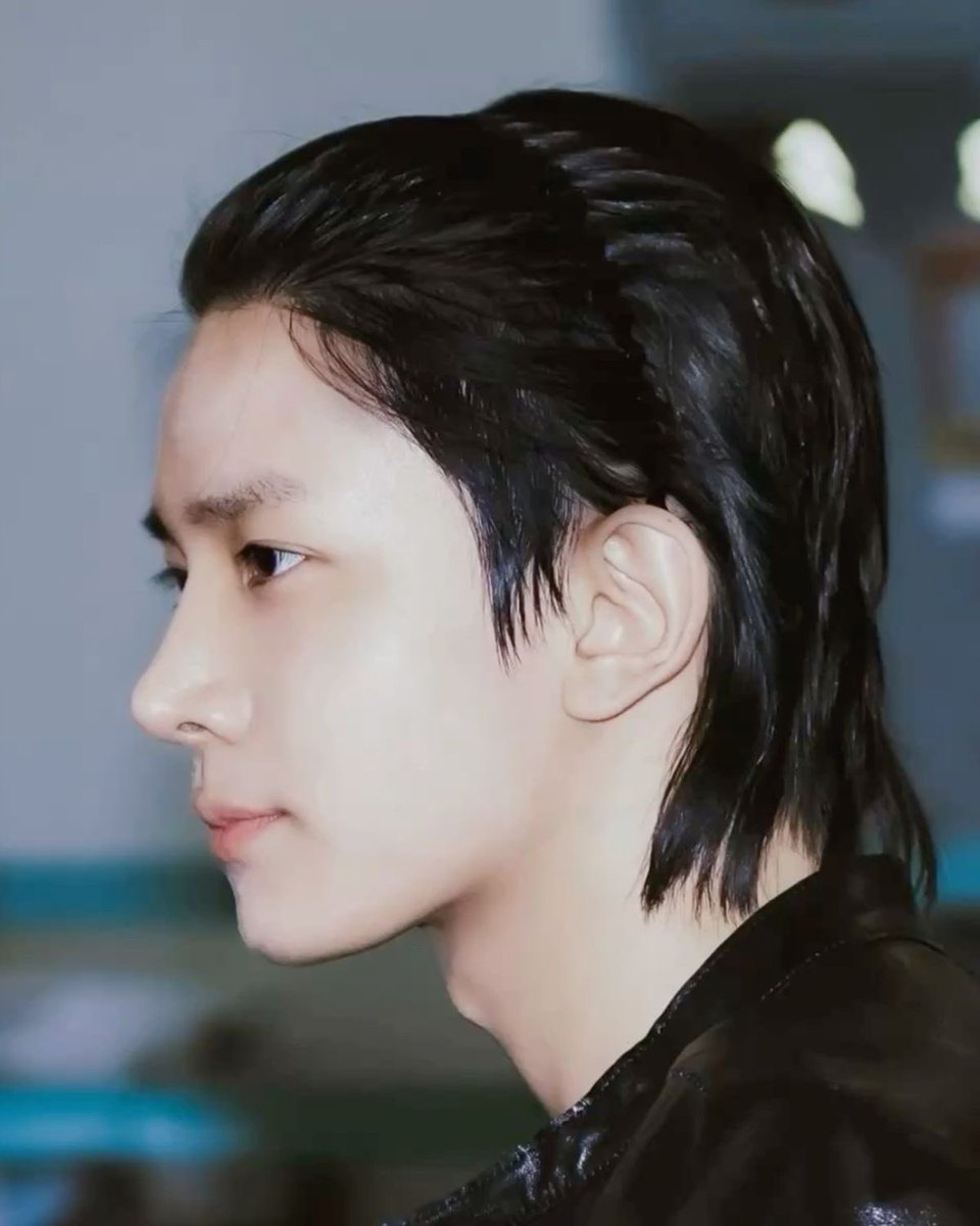 𝖤𝐒| tweet media