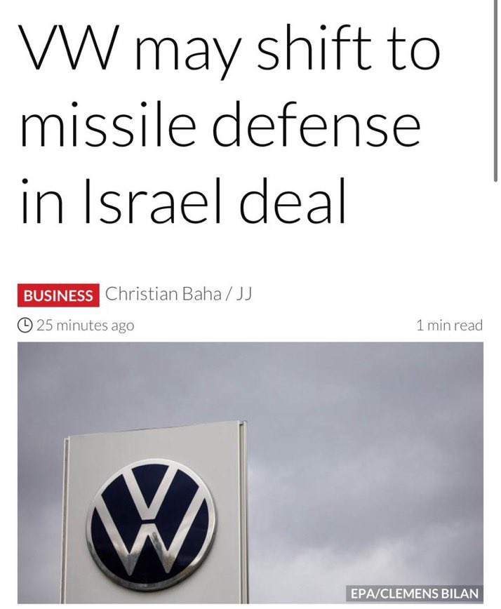 MoneyRadar_FR's tweet photo. 🚨 Volkswagen va fabriquer de la défense anti-missiles plutôt que des voitures...

...pour Israël.

Le projet :
✅ Convertir l'usine automobile en site de production de composants pour le système de défense aérienne Iron Dome
✅ Sauver les 2 300 emplois menacés de fermeture
✅ Vendre les systèmes aux gouvernements européens

L'usine produirait : 
✅ Camions lourds qui transportent les missiles
✅ Lanceurs
✅ Générateurs d'électricité
✅ PAS les missiles eux-mêmes (site spécialisé séparé prévu)