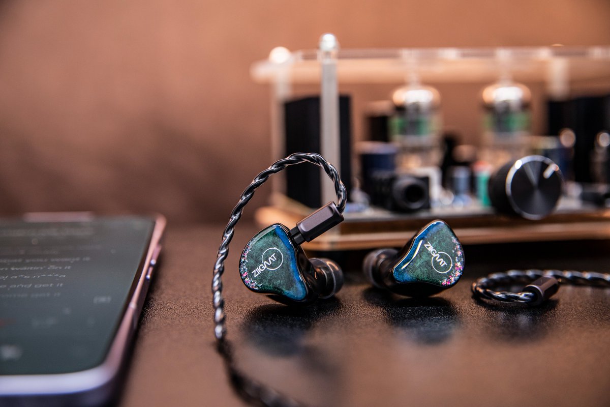 ziigaat's tweet image. ZiiGaat Luna🌙
Studio-Grade 6BA IEM with Premium Balanced Armature Drivers

#ZiiGaat #audio #music #favorite #game #audiophile #tech