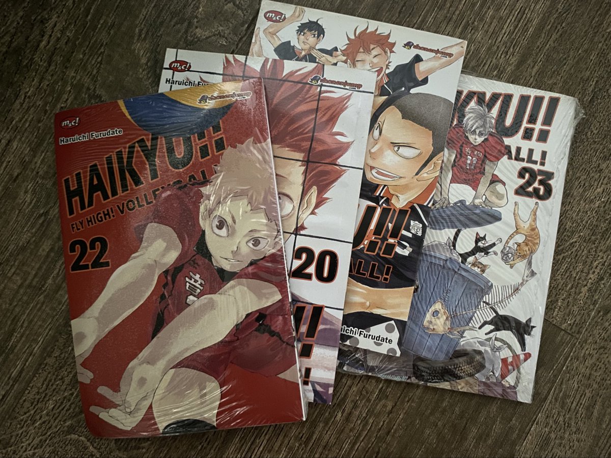 dearouhcean's tweet photo. wts preloved komik sealed &amp; no sealed Haikyu vol 2, 20, 22, 23!!

📍jatim
💸 vol 22 &amp; 23 (sealed) 25k
       vol 20 &amp; 2 (no sealed) 20k 
💌 goodcon, indo ver - ori gramedia https://t.co/Zse0xp6VEQ