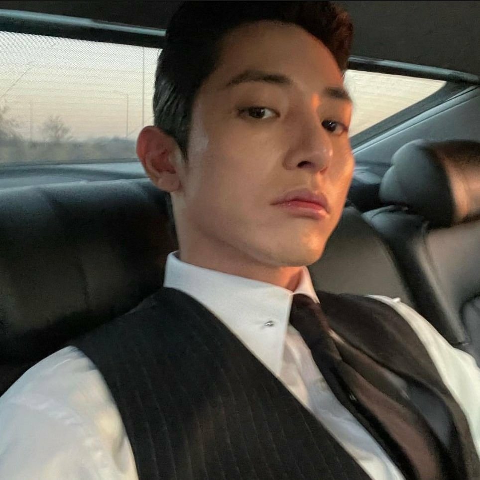 KATZRIAN. tweet media