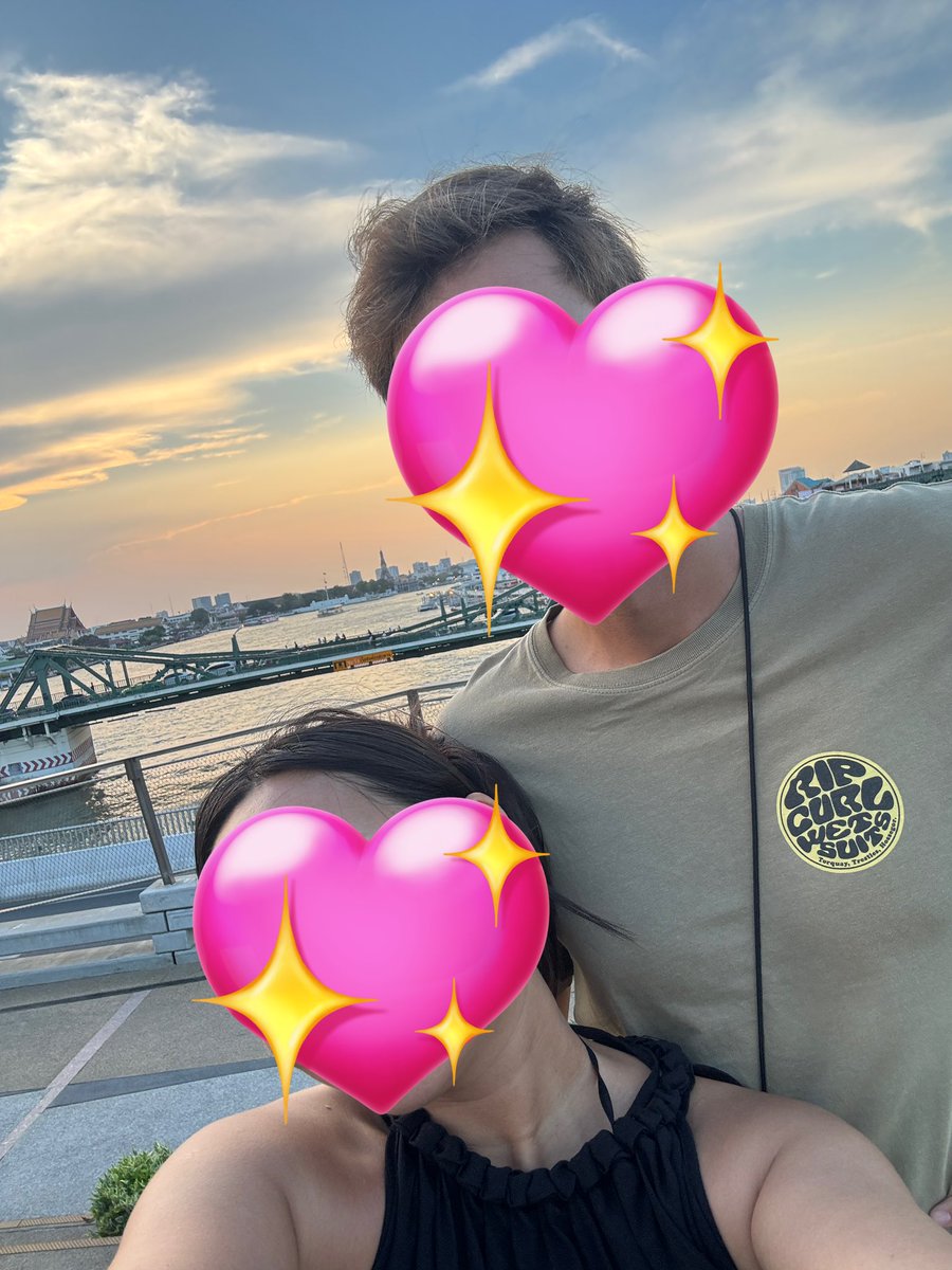 สัญญากับย่าไว้ว่า ถ้าได้ผลจะมาบอกต่อ 💖 
ช่วงนั้นอกหักละเริ่มทำใจได้ เลยอยากเจอความรักดีๆ แน่นอนว่าเราเลือกวัดคณิกาผล (ย่าแฟง) เราเลือกเรื่องความรัก ตอนไหว้นั่งเล่าให้ย่าฟังเสียใจยังไง สรุปย่าประทานให้ครบทุกข้อ 🫣