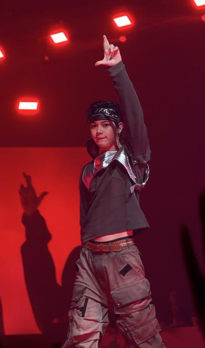 babydoll 🐈‍⬛ tweet media