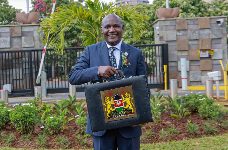 Business News tweet media