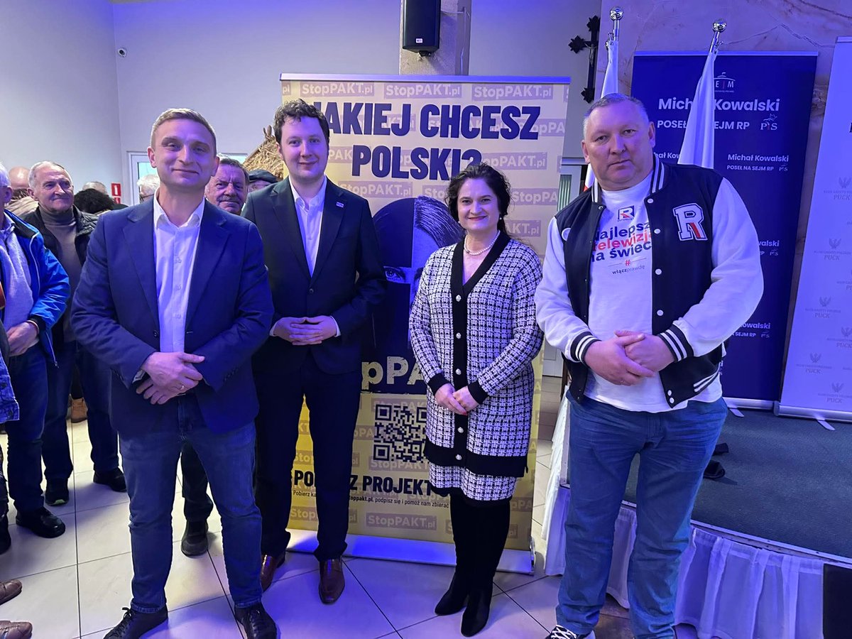 S l a v e n t y tweet media