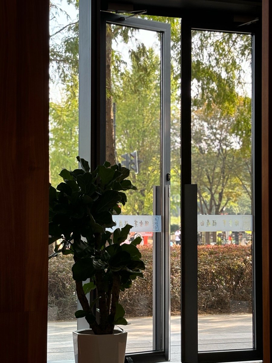 iswa munirah tweet media