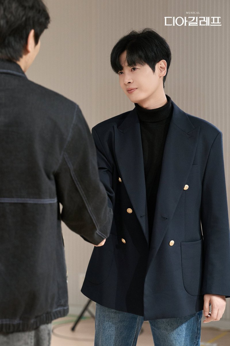 감성배우 보관소 tweet media