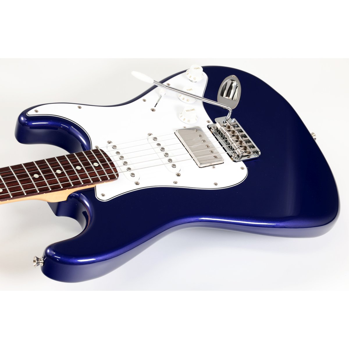 ishibashimusic's tweet image. イシバシ楽器限定 #ISHIBASHIFSR Hybrid II #Stratocaster HSS登場！
日本製🇯🇵 #フェンダー で圧倒的な人気を誇る Hybrid II（ハイブリッド2）シリーズ
ヴィンテージルックとモダンスペックを高次元で融合したこのシリーズをベースに、イシバシ楽器オリジナルモデルが登場しました‼️