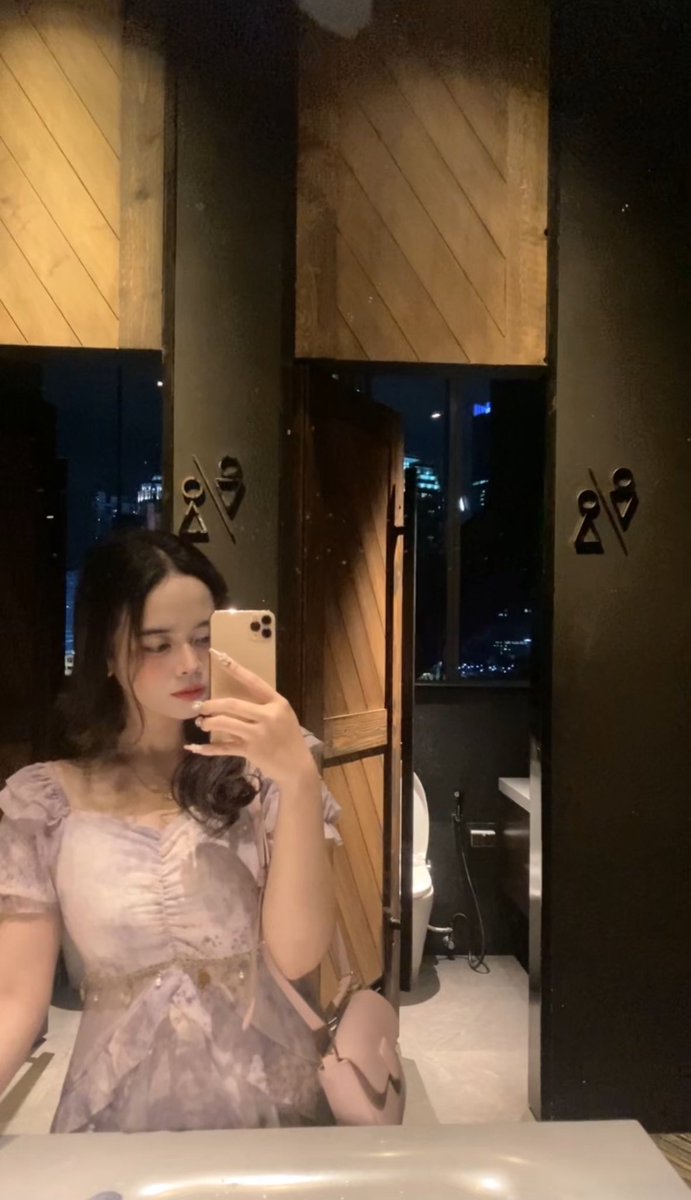 dubucutest's tweet photo. Blessed 23rd girlie 💋💜 https://t.co/kLKg9PWBut