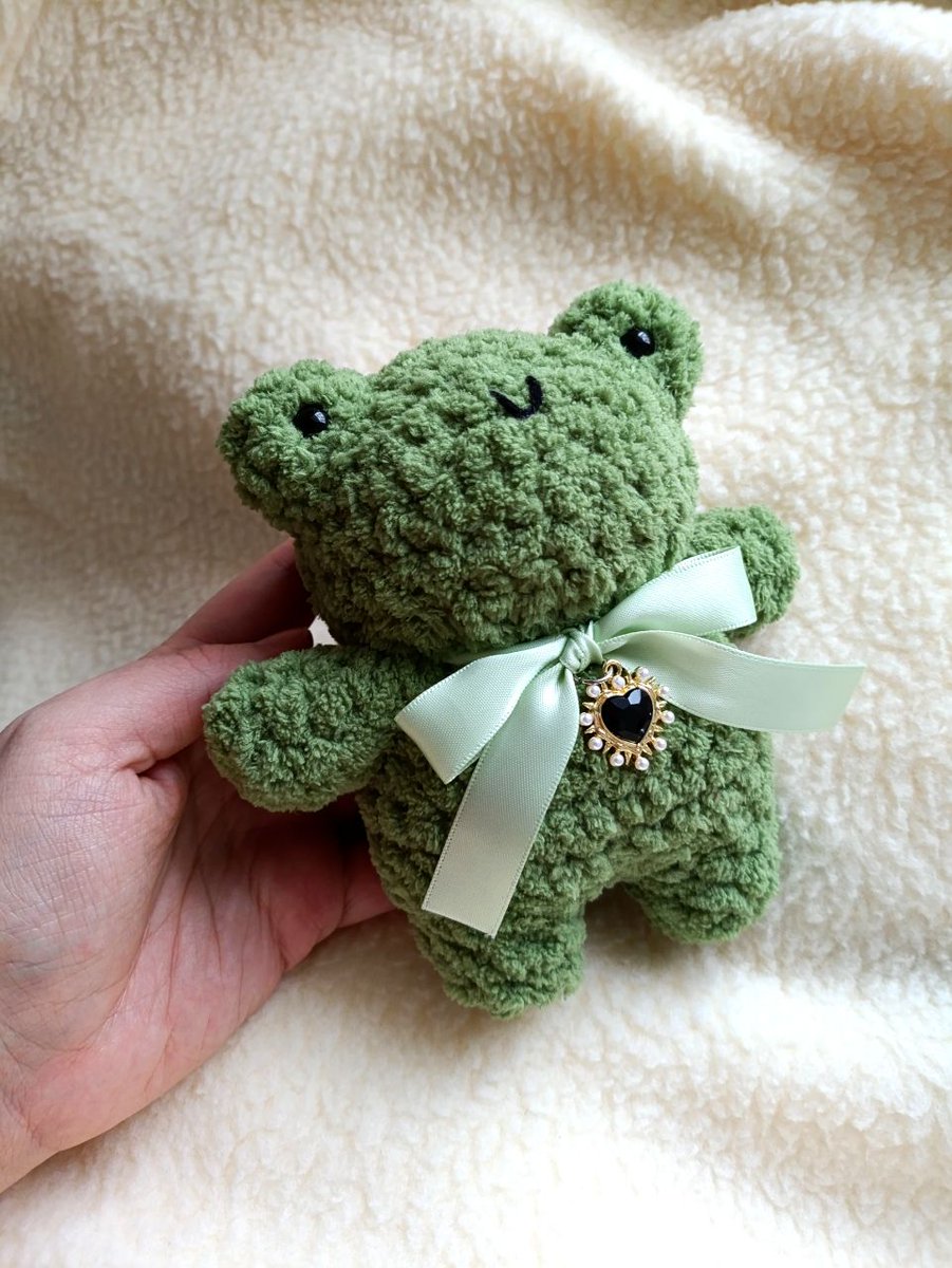 віірідус tweet media