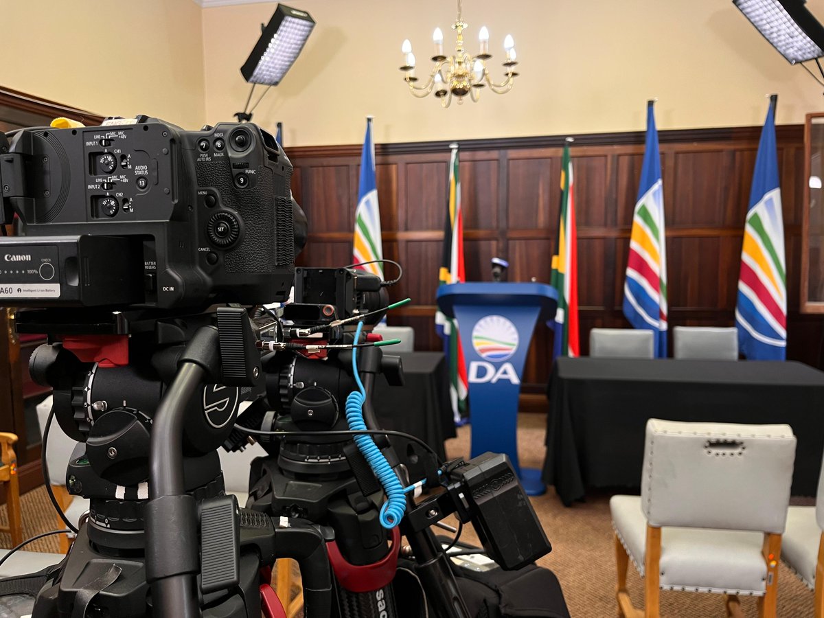 Democratic Alliance tweet media