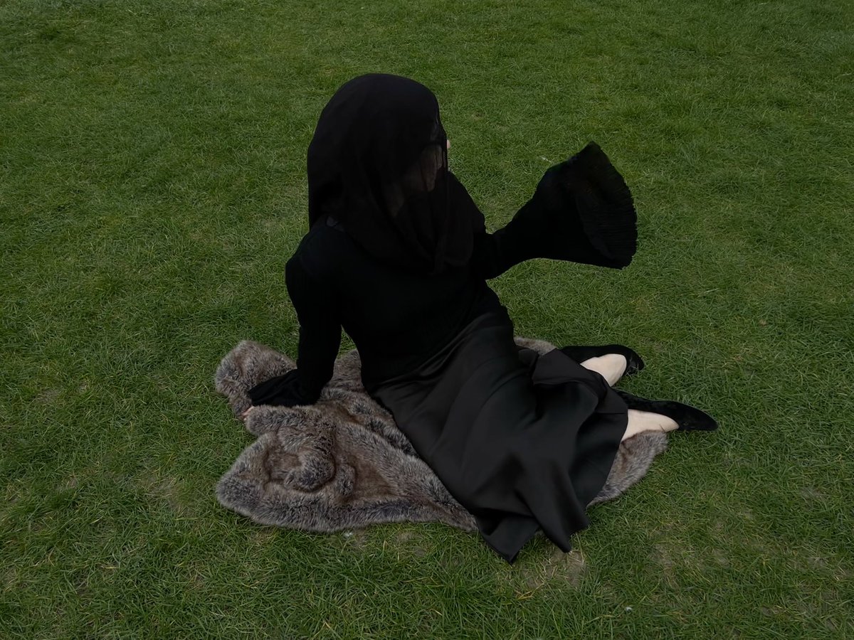 𝔣𝔞𝔯𝔞𝔥 🇩🇿 tweet media